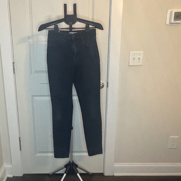 Levi’s Premium 721 High Rise Skinny Jeans – Black Wash – Size 28 - Picture 1 of 3